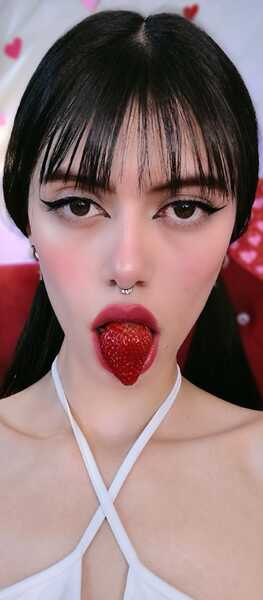 Live sex webcam photo for JesicaFox #4192405