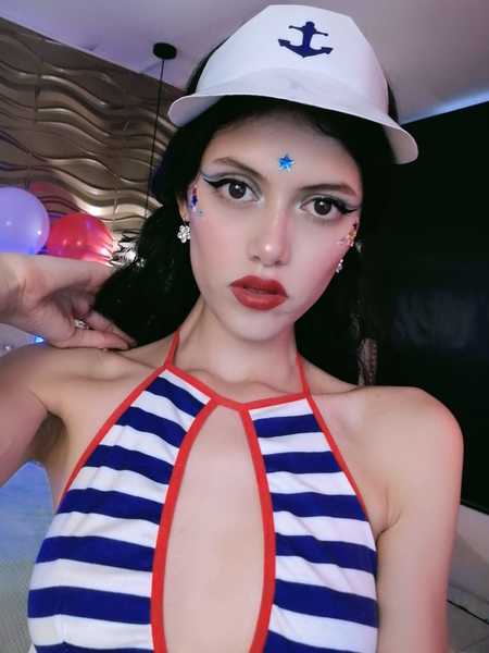 Live sex webcam photo for JesicaFox #3465842