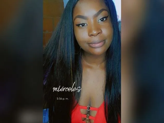 Live sex webcam photo for RubyMils #3311403