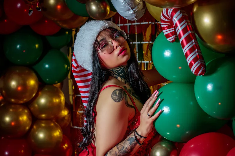 Live sex webcam photo for CleoWoods #3777502