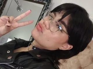 Live sex webcam photo for RubiRey #6637981