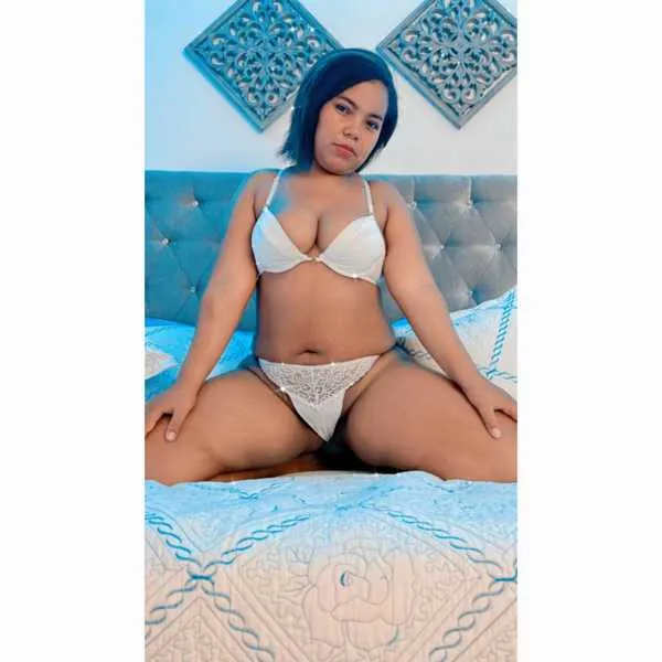 Live sex webcam photo for sofiabigassxx #3298421
