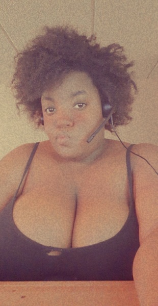 Live sex webcam photo for DeathRose18 #3301188