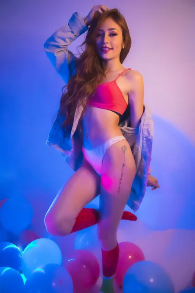 Live sex webcam photo for AliceBenson #3339824