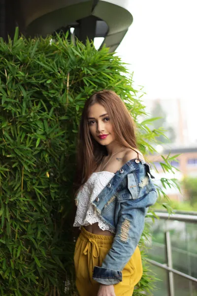 Live sex webcam photo for AliceBenson #3339804