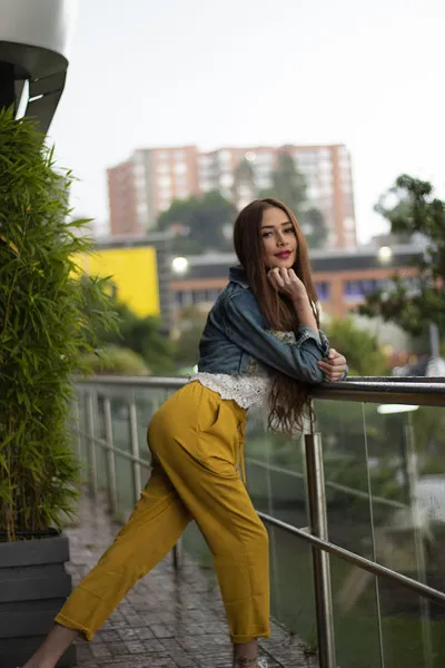 Live sex webcam photo for AliceBenson #3339806