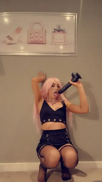 Live sex webcam photo for CutePixieCherry #6390538