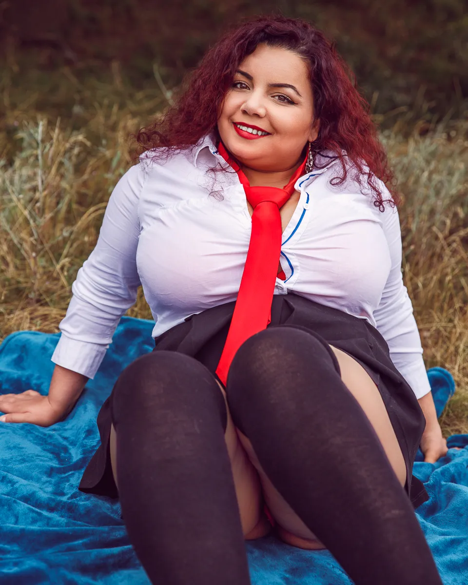 Live sex webcam photo for MiryamInes #7476155