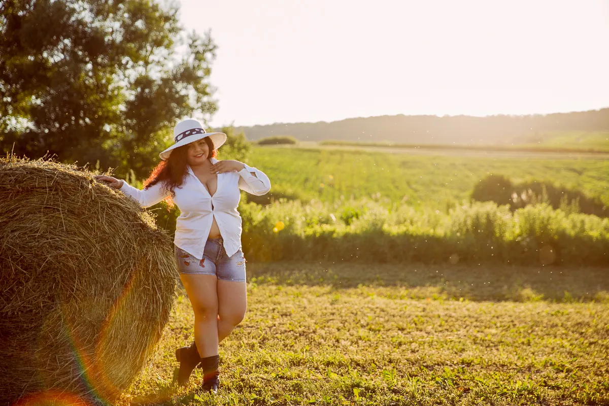 Live sex webcam photo for MiryamInes #7476114