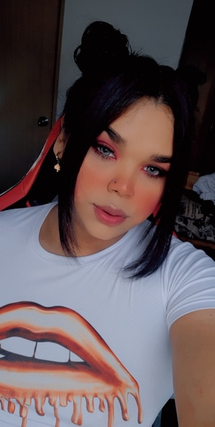 Live sex webcam photo for AilenSexyts #3298387