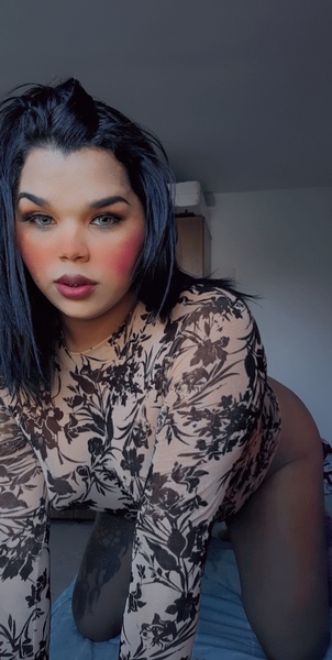 Live sex webcam photo for AilenSexyts #3298380