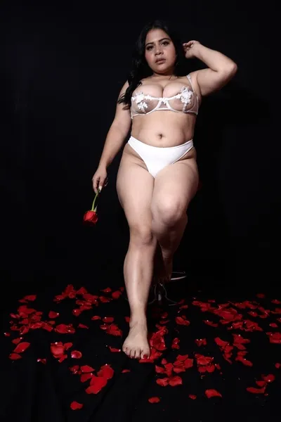 Live sex webcam photo for HasleyFetish #6055310