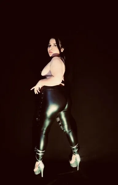 Live sex webcam photo for HasleyFetish #6055377