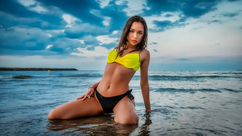 Live sex webcam photo for AlliaMason #3414194