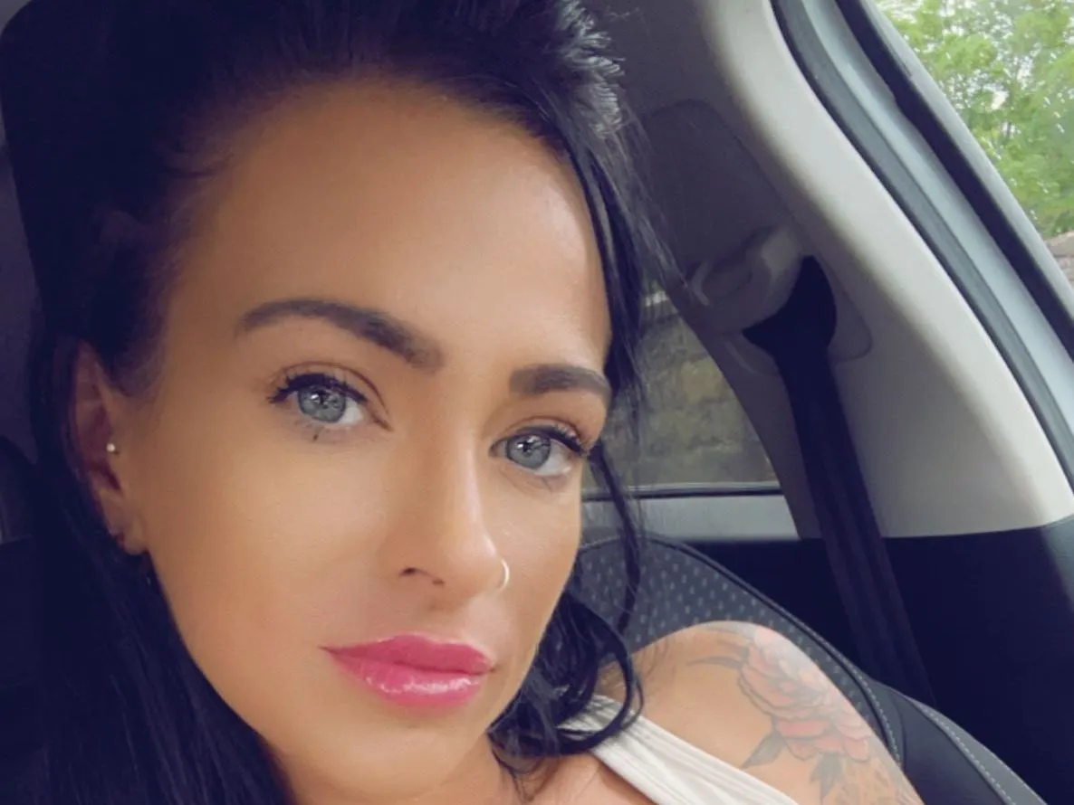 Live sex webcam photo for hotgemmaforyou #5301416