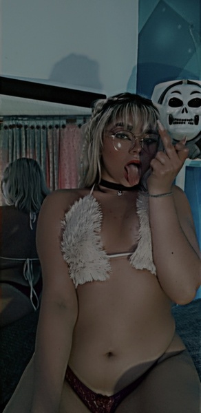 Live sex webcam photo for FrancceskaHarper #3677258