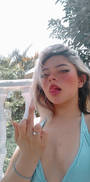 Live sex webcam photo for FrancceskaHarper #3603769