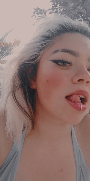 Live sex webcam photo for FrancceskaHarper #3603770