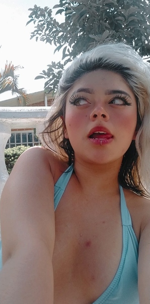 Live sex webcam photo for FrancceskaHarper #3603773