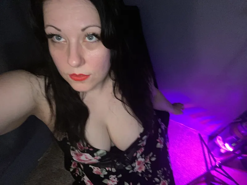 Live sex webcam photo for MadameAleida #3319591