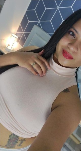 Live sex webcam photo for GemaAmatista #3360534