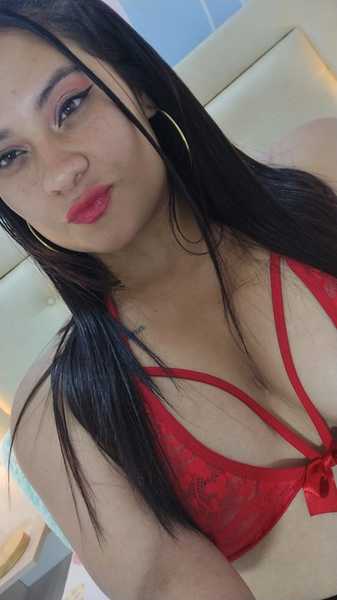 Live sex webcam photo for GemaAmatista #3320356