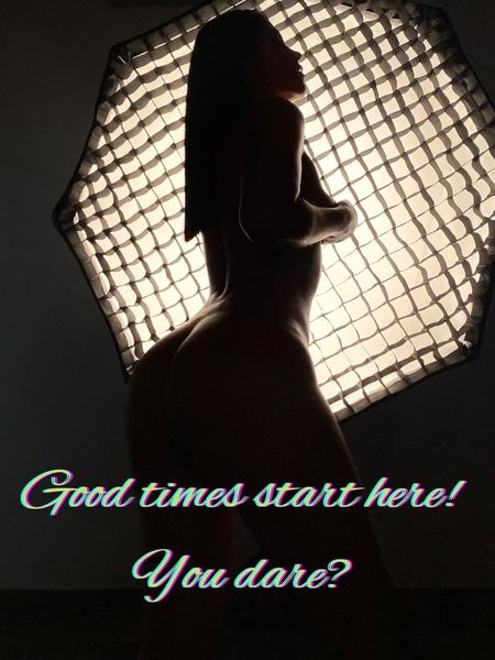 Live sex webcam photo for ZaraPalvin #3332886