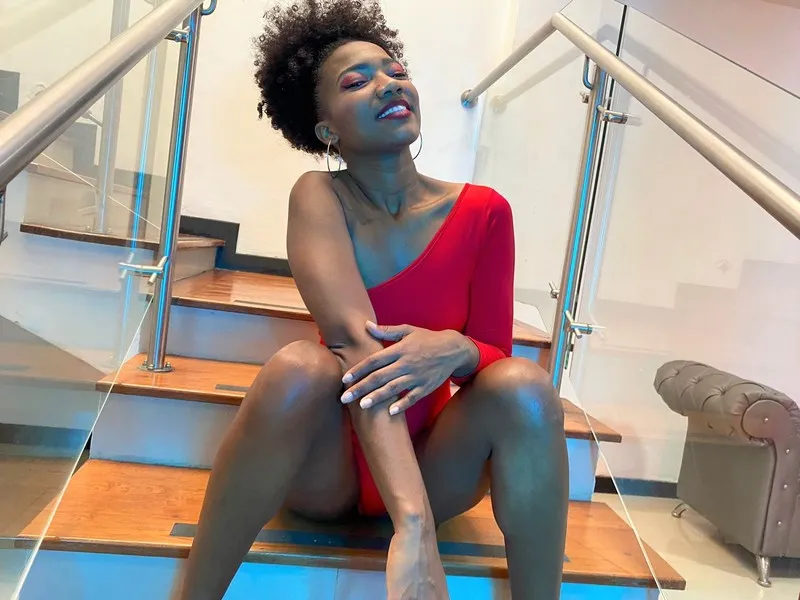 Live sex webcam photo for KendallRous #3340147