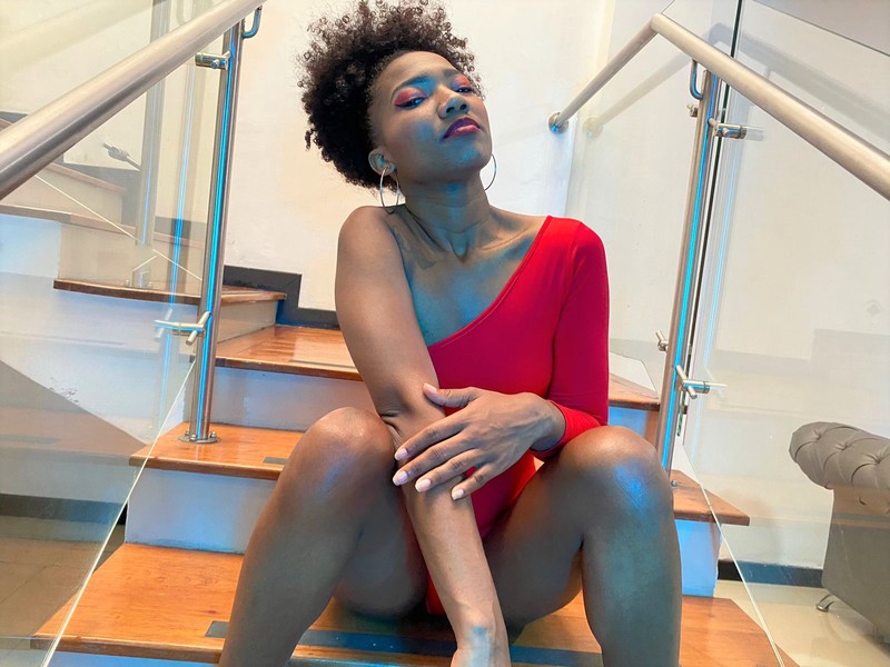 Live sex webcam photo for KendallRous #3340140