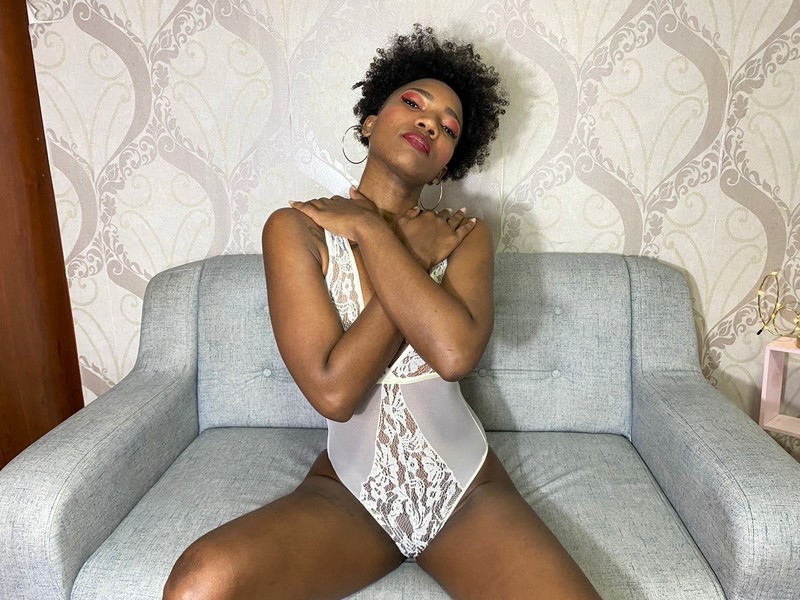 Live sex webcam photo for KendallRous #3340097