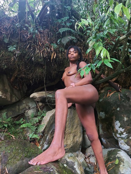 Live sex webcam photo for KENYAAGU #3414134