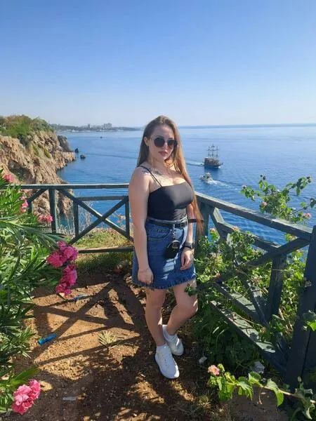 Live sex webcam photo for AmeliaDiamond #3685293