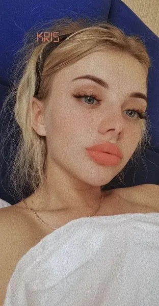 Live sex webcam photo for EvaSubmissive #3550383