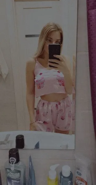 Live sex webcam photo for EvaSubmissive #3458844