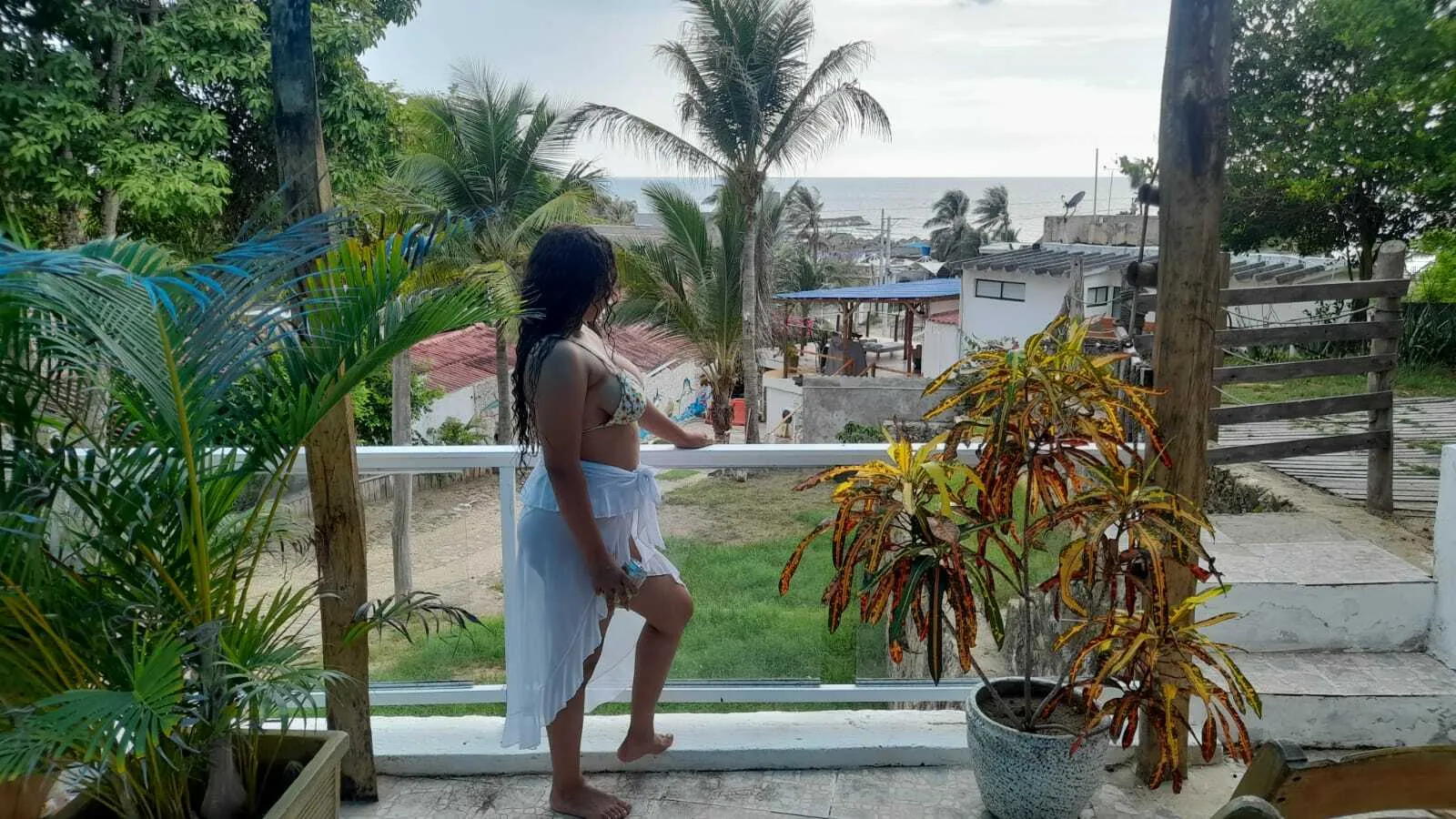 Live sex webcam photo for LunaStar19 #7868253