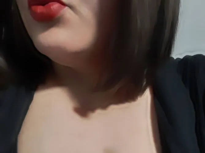 Live sex webcam photo for NolaIssa #3317600