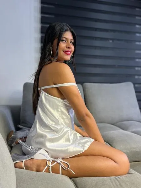 Live sex webcam photo for MadissonCuper #3319726