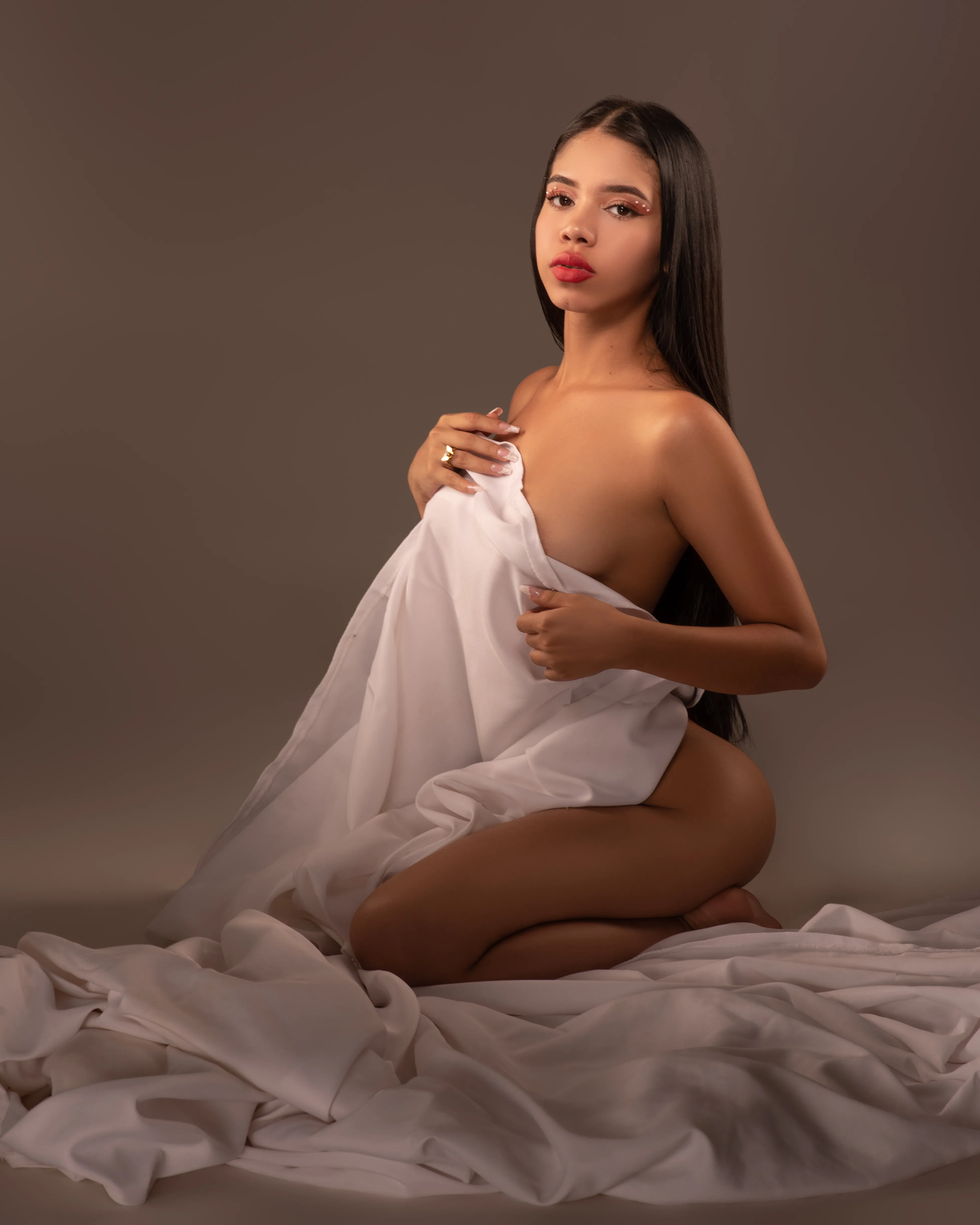 Live sex webcam photo for EmaGarciia #7778165