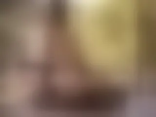 Live sex webcam photo for MiahEvanz #5987714