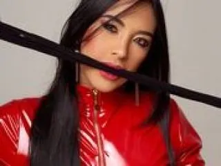 Live sex webcam photo for MiahEvanz #5981175