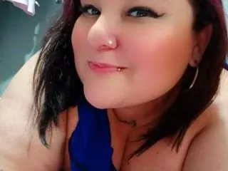 Live sex webcam photo for curvyema21 #6425607