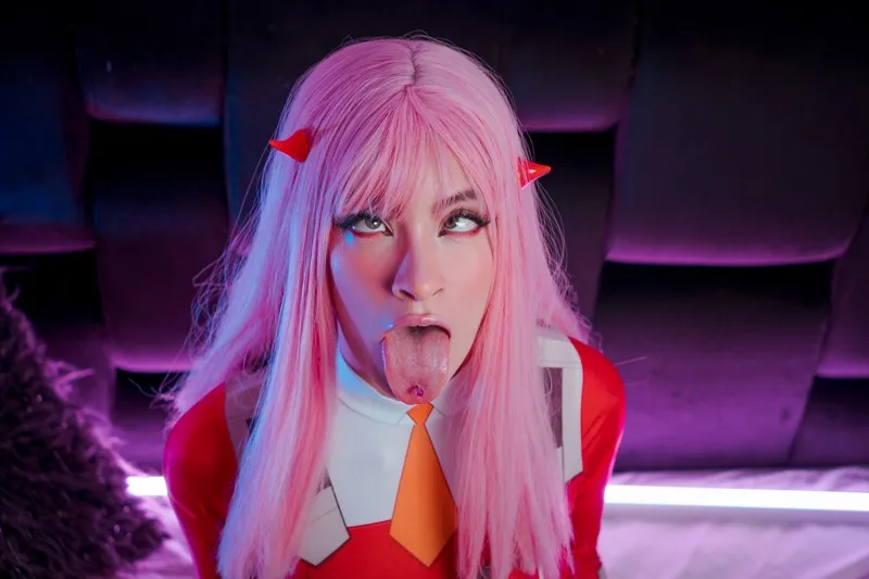 Live sex webcam photo for MaddieWalton #3337119