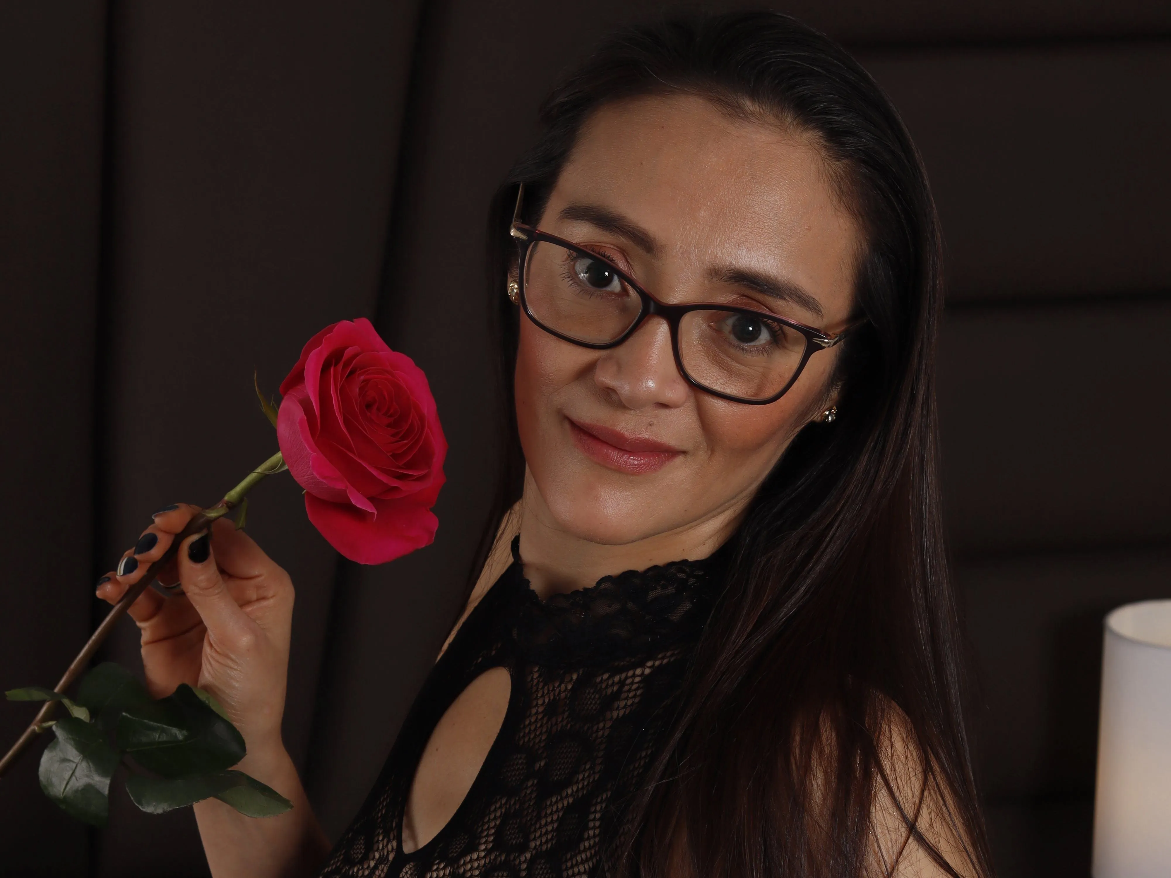 Live sex webcam photo for MatureNaughty69 #4001656