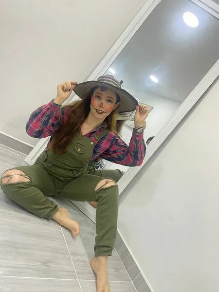 Live sex webcam photo for KatyBakerr #3669233