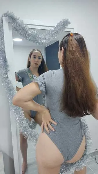 Live sex webcam photo for KatyBakerr #3691568