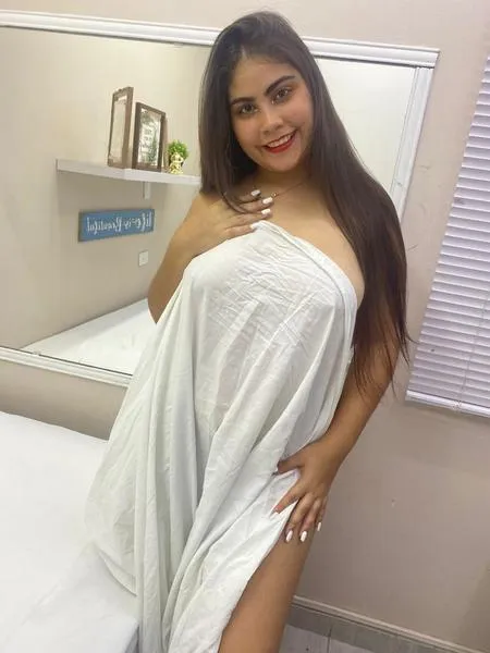 Live sex webcam photo for SophiaBrooks18 #3311013