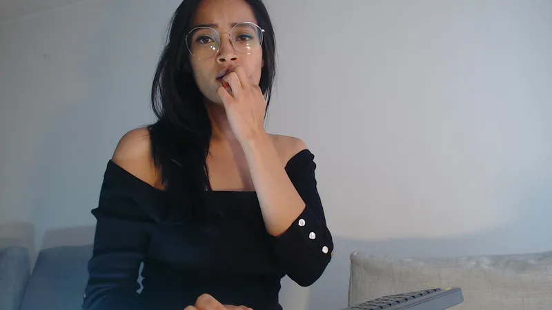 Live sex webcam photo for SOFIABROWN018 #3440839