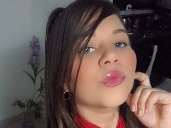 Live sex webcam photo for BellotaTaylorS #3308057