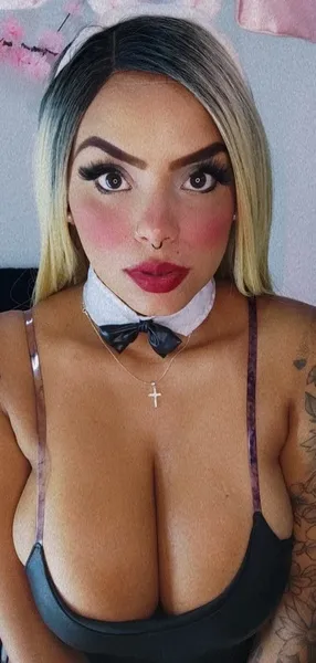 Live sex webcam photo for Fallonangell #3666906