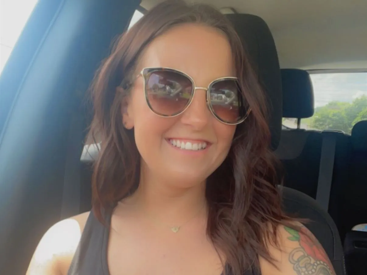 Live sex webcam photo for CharlotteMasters #3336904